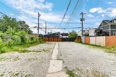 3421 W Armitage Avenue, Chicago, IL 60647 - Photo 21