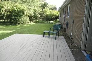 6325 Dunham Rd, Downers Grove, IL 60516 - Photo 17