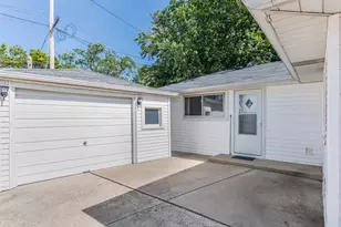 8818 S Kildare Ave, Hometown, IL 60456 - Photo 21