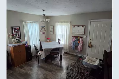 810 E 15th Street, Sterling, IL 61081 - Photo 5