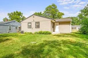 1327 26th St, Rockford, IL 61108 - Photo 23