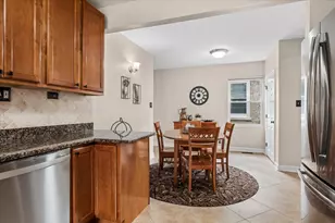 6730 N Octavia Ave, Chicago, IL 60631 - Photo 9