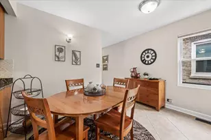 6730 N Octavia Ave, Chicago, IL 60631 - Photo 11