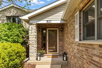 517 N Warwick Avenue, Westmont, IL 60559 - Photo 1