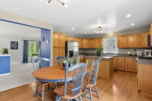 517 N Warwick Ave, Westmont, IL 60559 - Photo 9