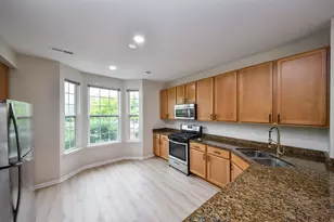 0N291 Ford Dr, Geneva, IL 60134 - Photo 7