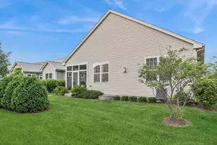 4044 Chesapeake Ln, Naperville, IL 60564 - Photo 21
