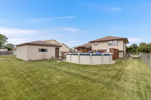 3842 Jonathan Simpson Dr, Joliet, IL 60431 - Photo 21