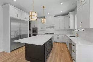 837 S Kearsage Ave, Elmhurst, IL 60126 - Photo 11
