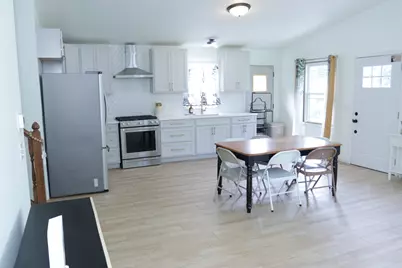 613 Oakwood Drive, Round Lake Beach, IL 60073 - Photo 5