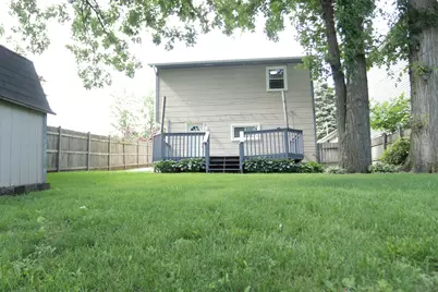 613 Oakwood Drive, Round Lake Beach, IL 60073 - Photo 35