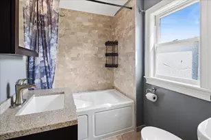 1738 Mannheim Rd, Des Plaines, IL 60018 - Photo 13