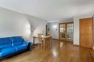8804 Briar Ct, Des Plaines, IL 60016 - Photo 5