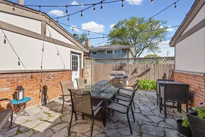 820 Lawler Avenue, Wilmette, IL 60091 - Photo 27