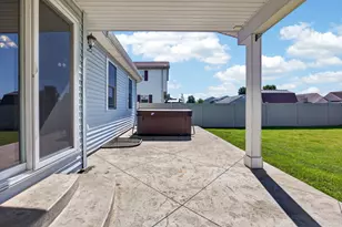 1905 Saltonstall Dr, Normal, IL 61761 - Photo 35