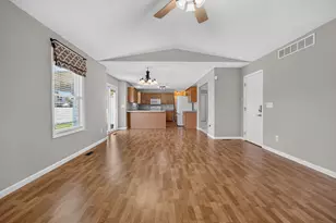 1905 Saltonstall Dr, Normal, IL 61761 - Photo 15