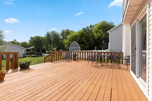 402 Scarlet Oak Dr, Poplar Grove, IL 61065 - Photo 25