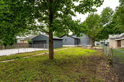 1313 Ewing Street, Bloomington, IL 61701 - Photo 31