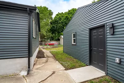 1313 Ewing Street, Bloomington, IL 61701 - Photo 27