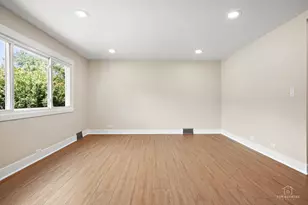 5505 Oakton St, Morton Grove, IL 60053 - Photo 7