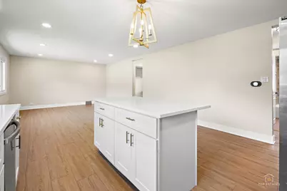 5505 Oakton Street, Morton Grove, IL 60053 - Photo 13