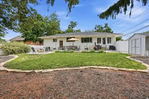 215 Lincoln St, Chenoa, IL 61726 - Photo 47