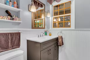 227 Stratford Ln, Inverness, IL 60010 - Photo 35