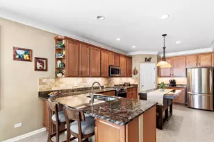 2520 Wall St, McHenry, IL 60051 - Photo 15
