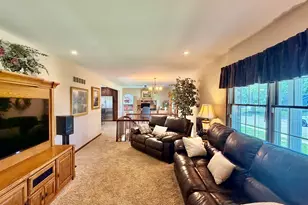 545 Meadowbrook, Centralia, IL 62801 - Photo 5