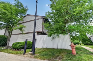 1379 Ct Marguerite Ct, Hanover Park, IL 60133 - Photo 5