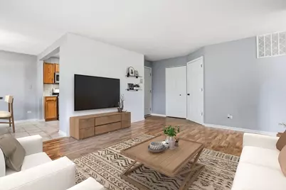 1291 N Red Oak Circle #1, Round Lake Beach, IL 60073 - Photo 7