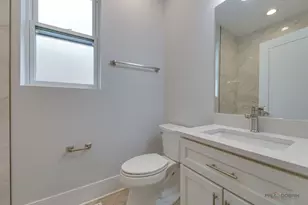 1746 N California Ave, Chicago, IL 60647 - Photo 11