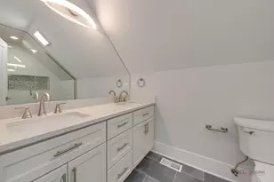1746 N California Ave, Chicago, IL 60647 - Photo 17
