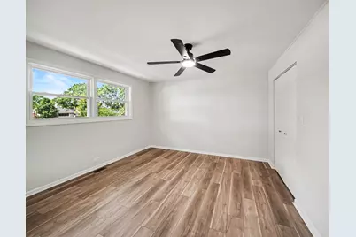 126 59th Street, Willowbrook, IL 60527 - Photo 11