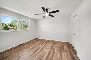 126 59th St, Willowbrook, IL 60527 - Photo 11