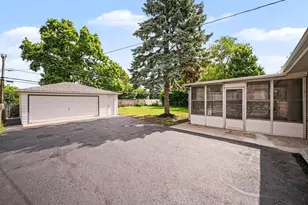 126 59th St, Willowbrook, IL 60527 - Photo 27