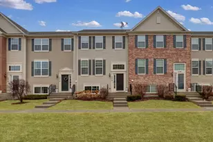 214 Lionel Dr, Grayslake, IL 60030 - Photo 1