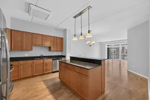 435 W Wood St, Palatine, IL 60067 - Photo 15