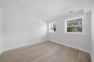 7914 S Essex Ave, Chicago, IL 60617 - Photo 29