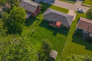 703 Lara Rd, Normal, IL 61761 - Photo 9