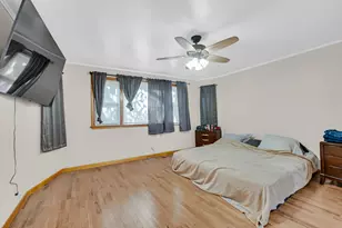 8622 W 90th Pl, Hickory Hills, IL 60457 - Photo 11