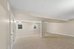 1520 Queen Ann Ln, Gurnee, IL 60031 - Photo 17