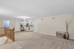 1520 Queen Ann Ln, Gurnee, IL 60031 - Photo 3