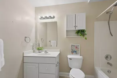 1520 Queen Ann Lane, Gurnee, IL 60031 - Photo 21