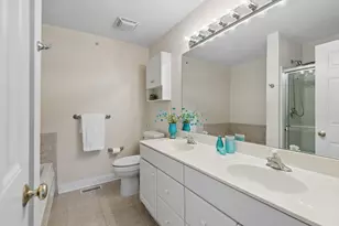 1520 Queen Ann Ln, Gurnee, IL 60031 - Photo 17