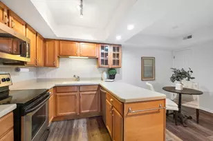 706 Waukegan Rd, Glenview, IL 60025 - Photo 5