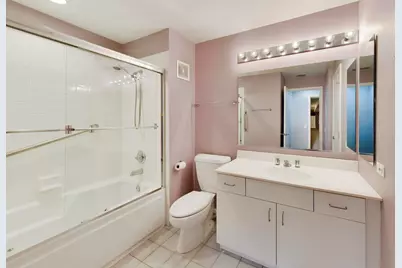 382 Kelburn Road #221, Deerfield, IL 60015 - Photo 11