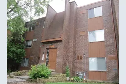 701 Spruce Court #5, Vernon Hills, IL 60061 - Photo 1