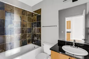 1464 S Michigan Ave, Chicago, IL 60605 - Photo 17