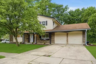 17636 Baker Ave, Country Club Hills, IL 60478 - Photo 1